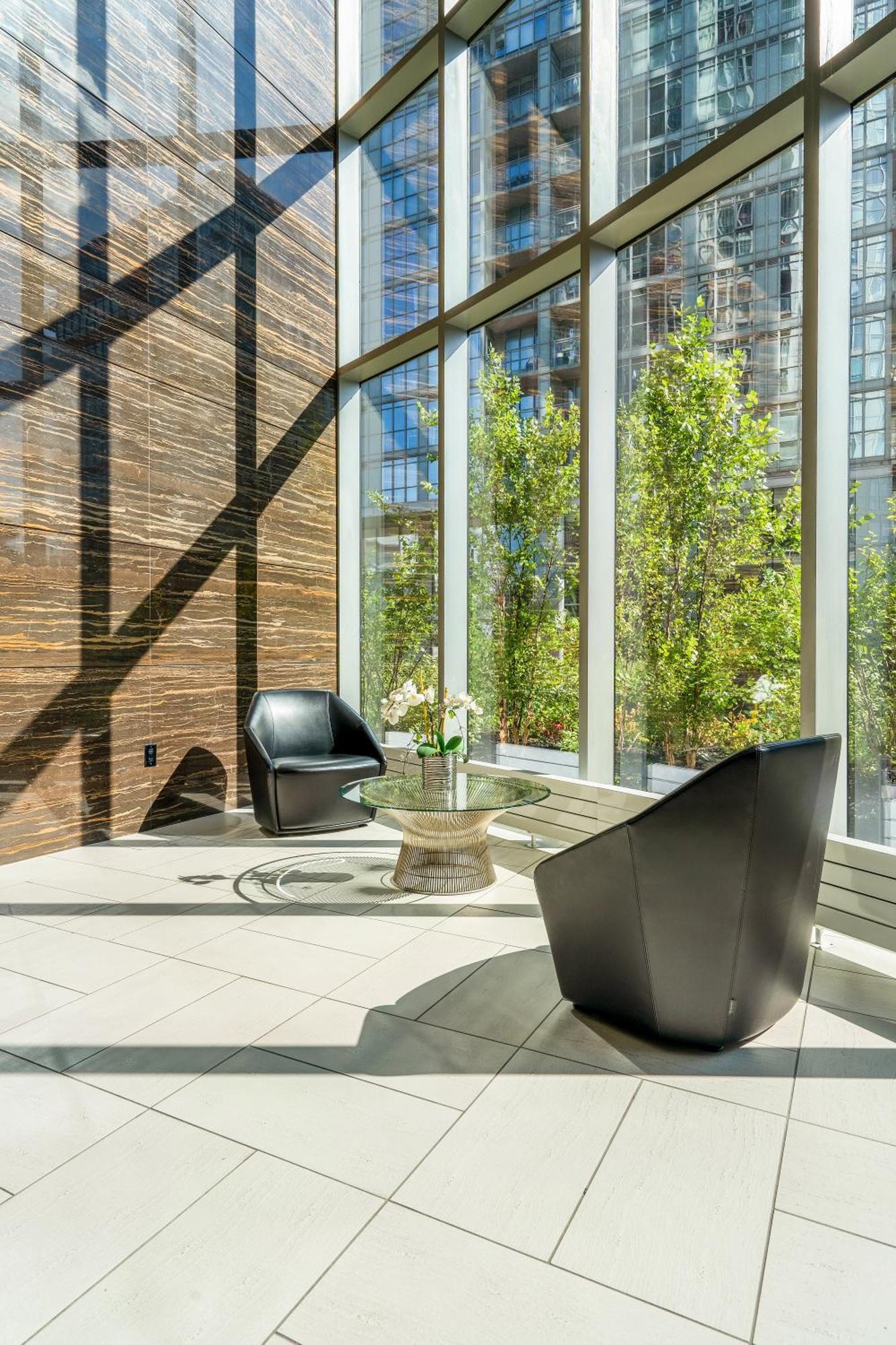 טורונטו Exquisite Condos By Cn Tower With Parking מראה חיצוני תמונה